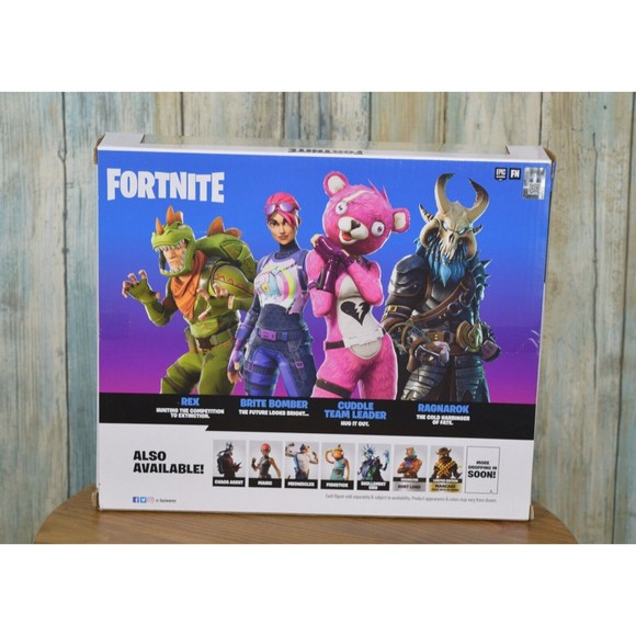 Fortnite Squad Mode 4 Figure Pack 13 pieces Unvaulted Edition New - Picture 2 of 3